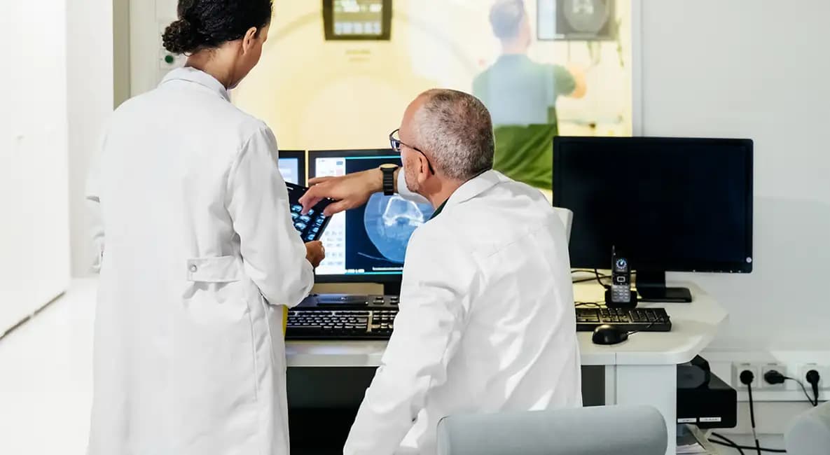 Klinikler İçin MBYS Zorunluluğu: Yeni Yönetmelik Ne Diyor?