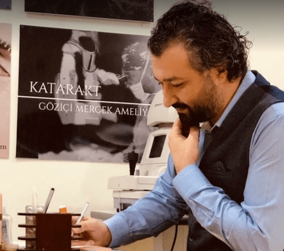 Surgeon Bekir Koç Photo 5