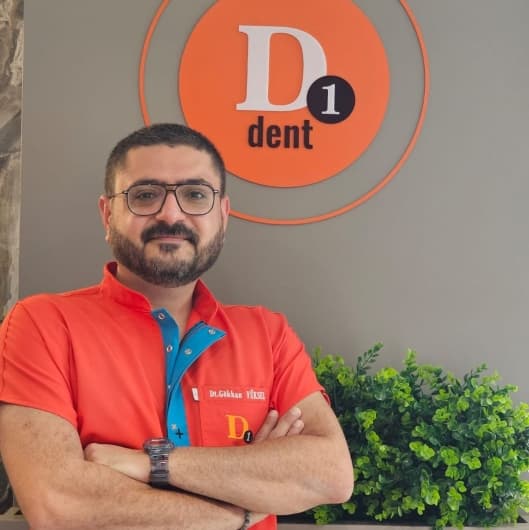 Dentist Gökhan Yüksel