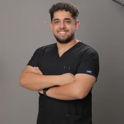 Dentist Hakan Savun