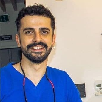 Dentist Yiğit Gürlen