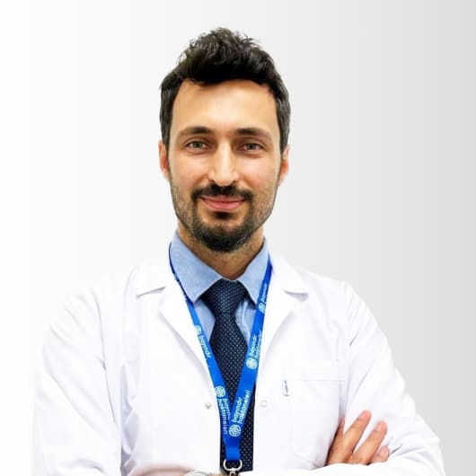 Surgeon Mustafa Karaaslan