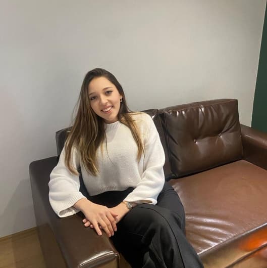 Psychologist Burçe Erdil