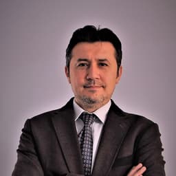 Doç. Dr. Ahmet Üzer