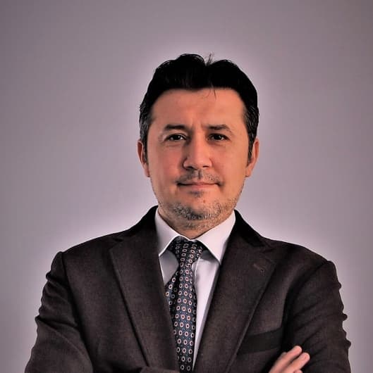 Doç. Dr. Ahmet Üzer