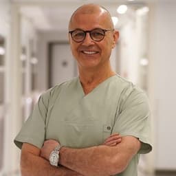 Dentist Nur Can Gökkurt