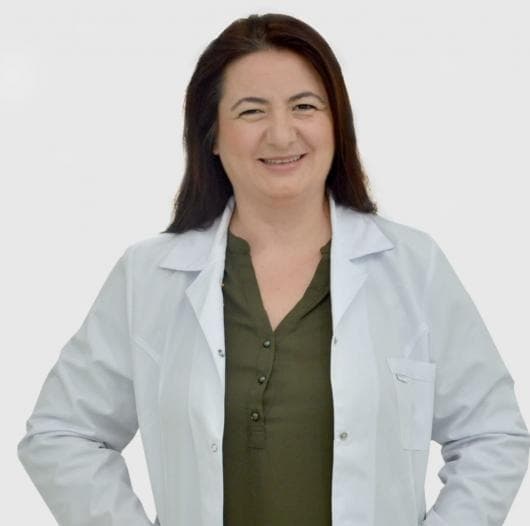 Dt. Eslem Sahan Divanoğlu