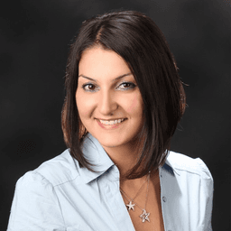 Physiotherapist Hümeyra Sayım
