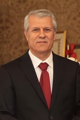 Prof. Saffet Tüzgen