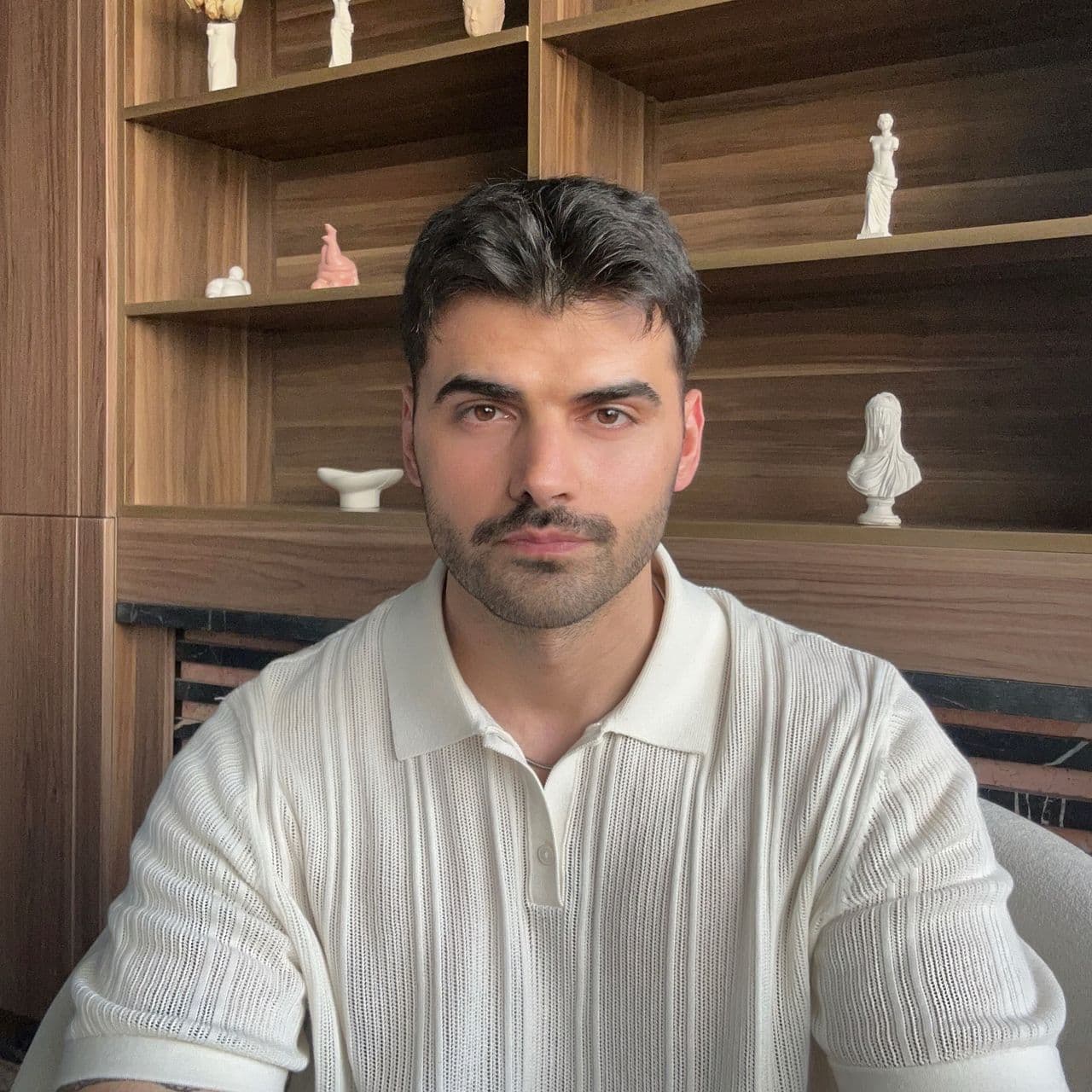 Psychologist Mehmet Şanoğlu