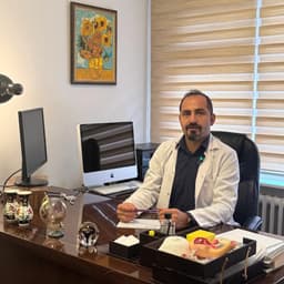 Surgeon Erdal Şeker