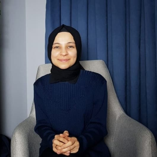 Psychologist İclal Havva Köprücü Duvar