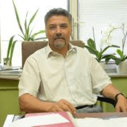 Prof. Yakup Karabağlı