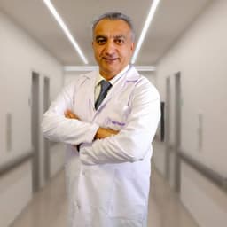 Uzm. Dr. İlker Özer