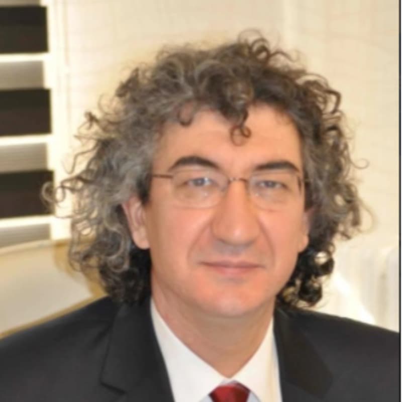 Surgeon Muharrem Demiroğulları
