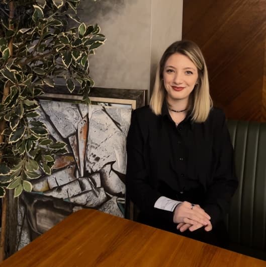 Dr. Selin Nur Ölmezer