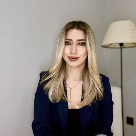 Psychologist Büşra Çetinkaya