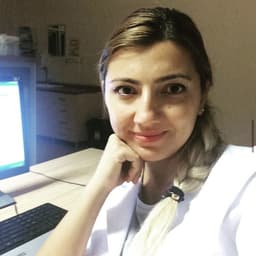 Dentist Evin Yazgan Ömür