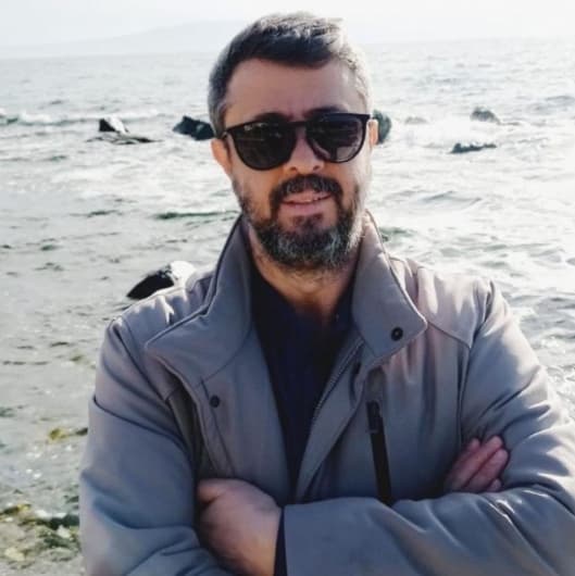 Dentist Ayhan Torun