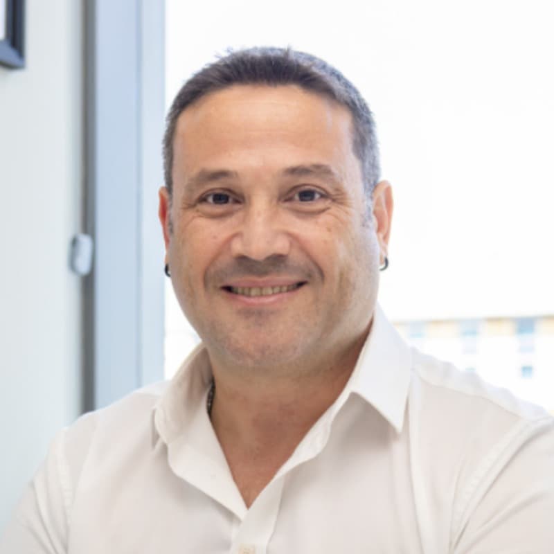 Doç. Dr. Aydıncan Akdur