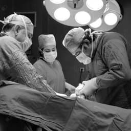 Op. Dr. Übeyt Akçin