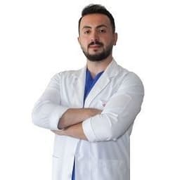 Dentist Oğuzhan Üstündağ