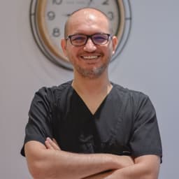Surgeon Meriç Çağrı Ağır
