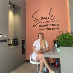Dentist Elmas Gündoğan