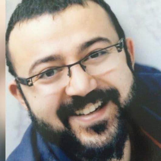 Dentist Çağrı Sarıbaş