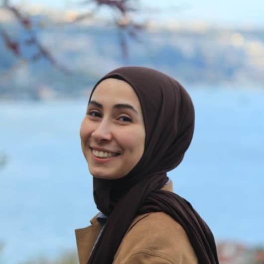 Dr. Meryem Savran