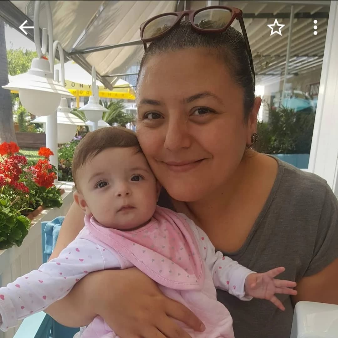 Dr. Özge Acar
