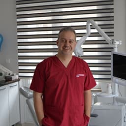 Dr. Ümit Burak Karagöz