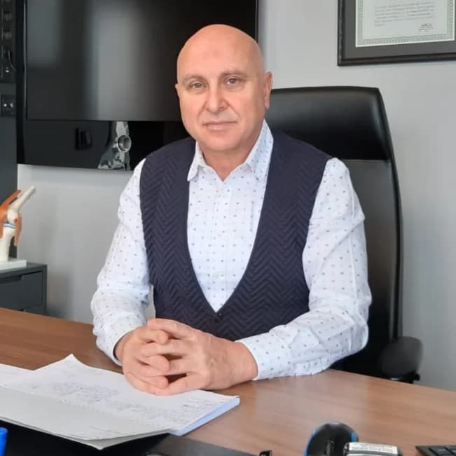 Prof. Mahmut Kömürcü