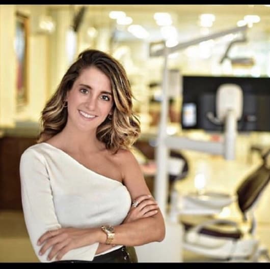 Dentist Atiye Selin Uzun