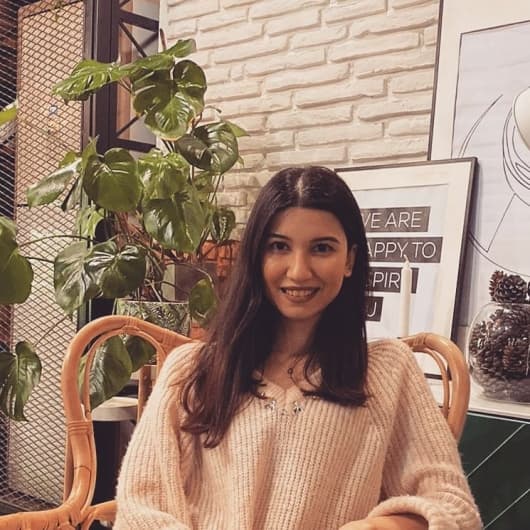 Psychologist Gülce İnceoğulları