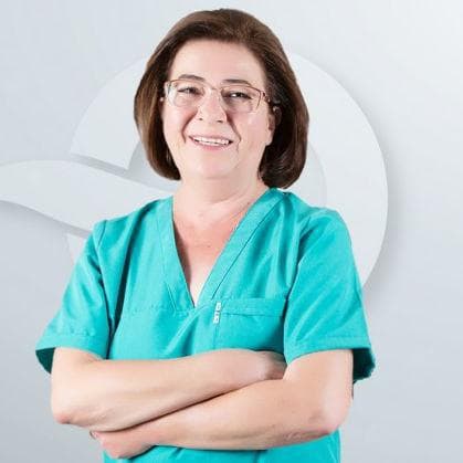 Surgeon Ayşe Nihal Özgen
