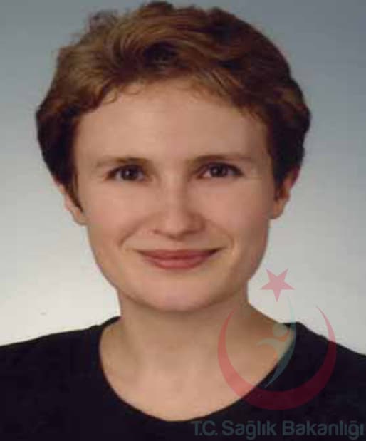Dentist Serap Kayacan Çelik