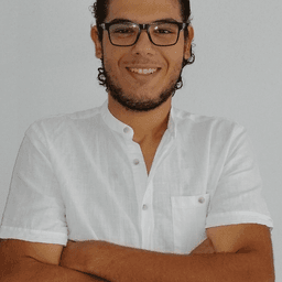 Physiotherapist Oğulcan Siner