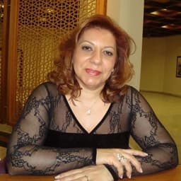 Dentist Çiğdem Dulundu
