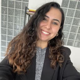 Psychologist Büşra Çırak