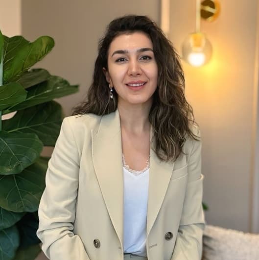 Psychologist Sibel Şen