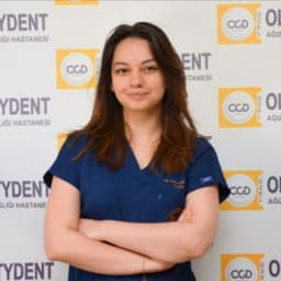 Dentist Sanem Hisarkaya