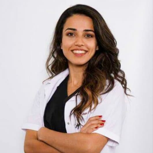 Dt. Esin Ayşe Sezer