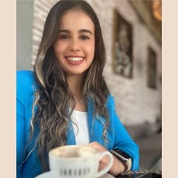 Dr. İrem Geben