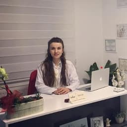 Fzt. Medine Keskin Cantürk