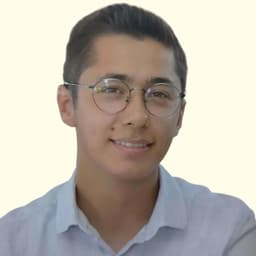 Physiotherapist Sefa Saygın Kedici