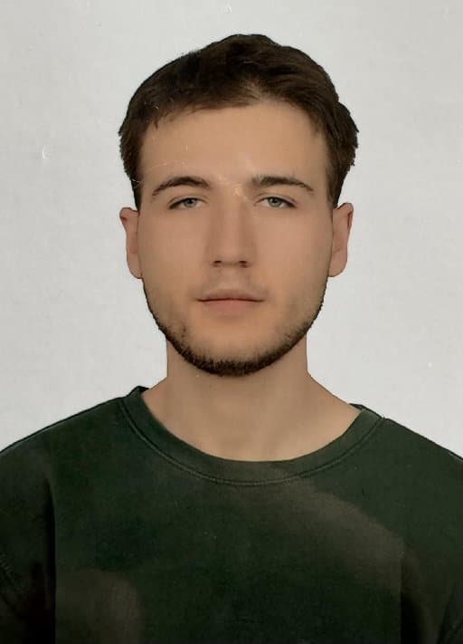 Dt. Sinan Çavuş