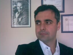 Dt. Salih Akçay