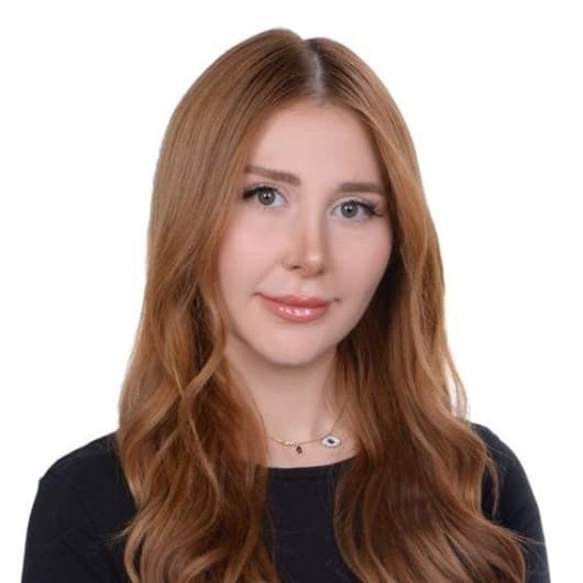 Psychologist Melisa Eroğlu