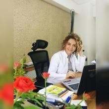 Specialist Dr. Hüsniye Önelmiş